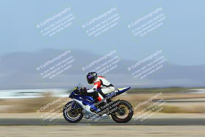 media/Apr-10-2022-SoCal Trackdays (Sun) [[f104b12566]]/Speed Shots Back Straight (930am)/